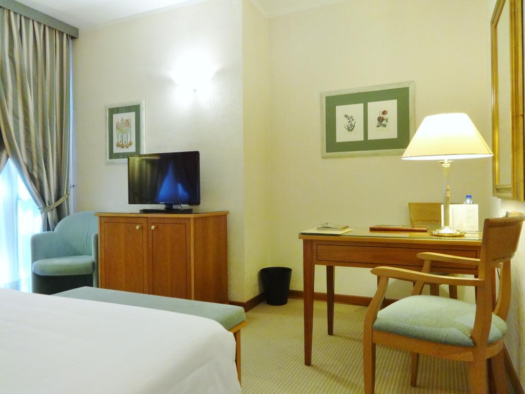 Hotel Excelsior מג'נטה מראה חיצוני תמונה