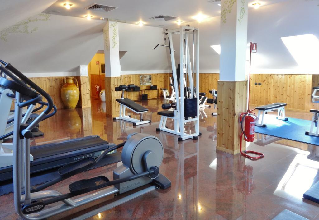 Hotel Excelsior מג'נטה מראה חיצוני תמונה